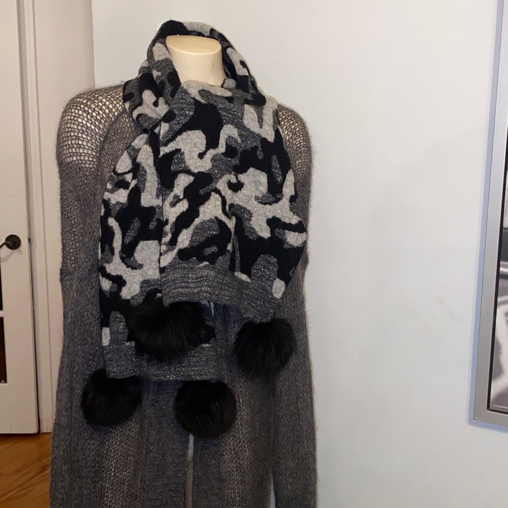 Mitchie’s Camo wool Pom Pom scarf